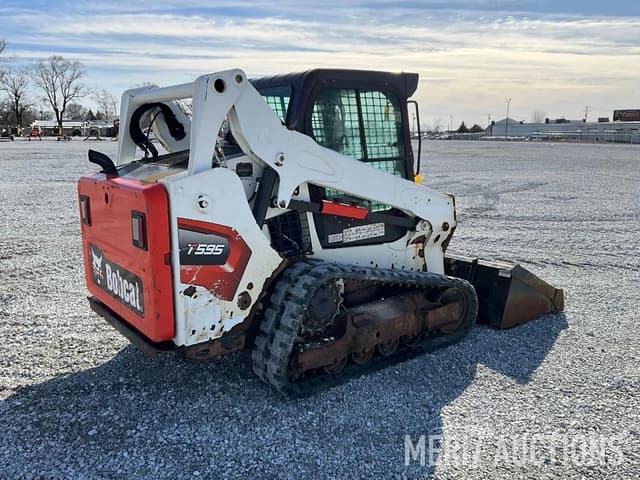 Image of Bobcat T595 equipment image 4