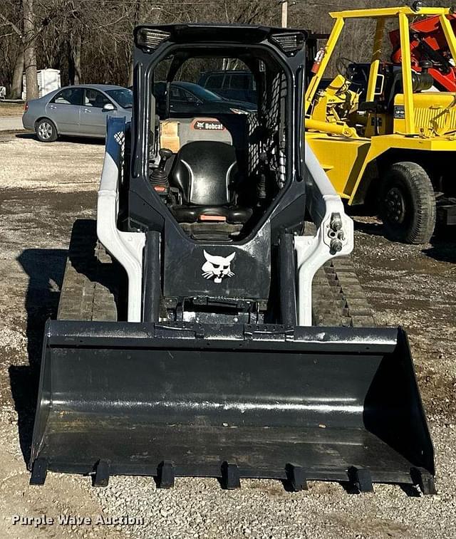 Image of Bobcat T62 equipment image 1