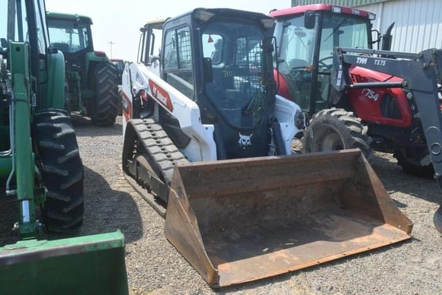 Image of Bobcat T62 equipment image 3