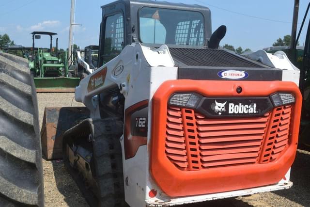 Image of Bobcat T62 equipment image 1