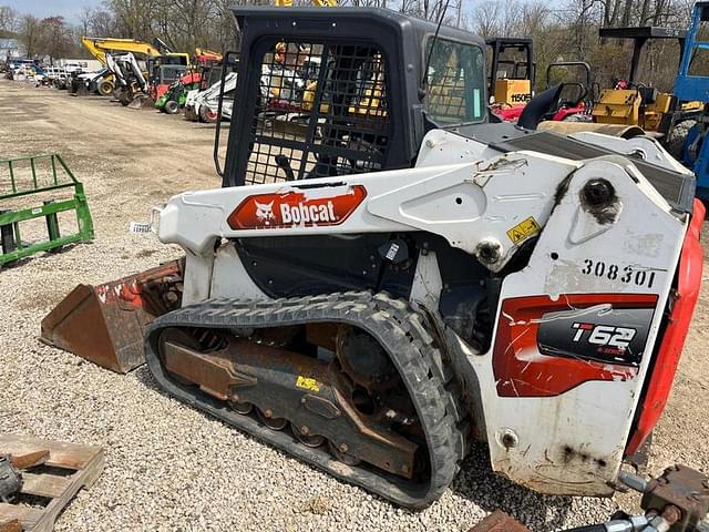 Image of Bobcat T62 equipment image 2