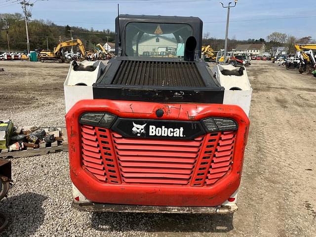 Image of Bobcat T62 equipment image 3