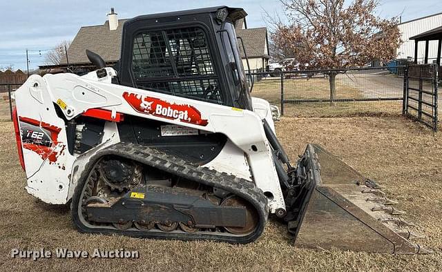 Image of Bobcat T62 equipment image 3