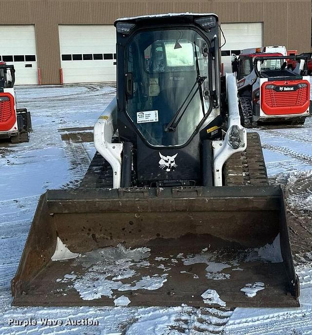 Image of Bobcat T62 equipment image 1