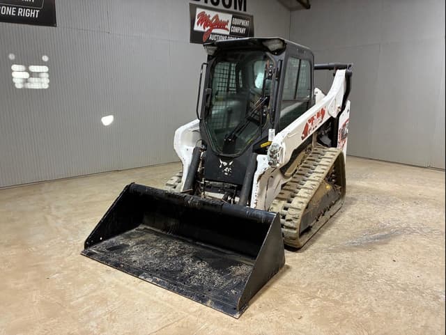 Image of Bobcat T64 equipment image 1