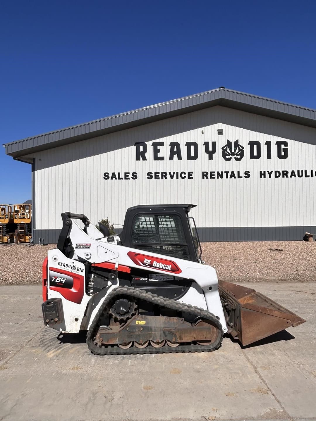 Image of Bobcat T64 Primary image