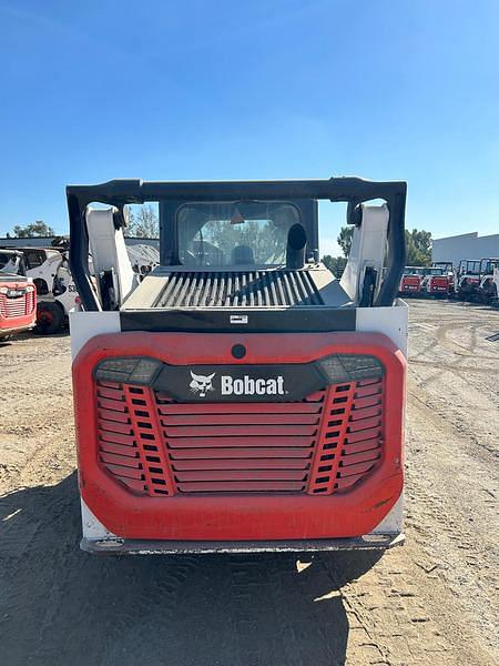 Image of Bobcat T64 equipment image 2