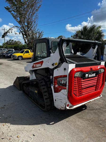 Image of Bobcat T64 equipment image 3