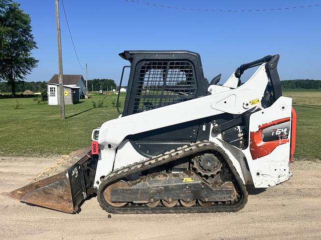 Image of Bobcat T64 equipment image 1