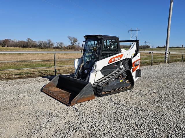 Image of Bobcat T66 equipment image 1