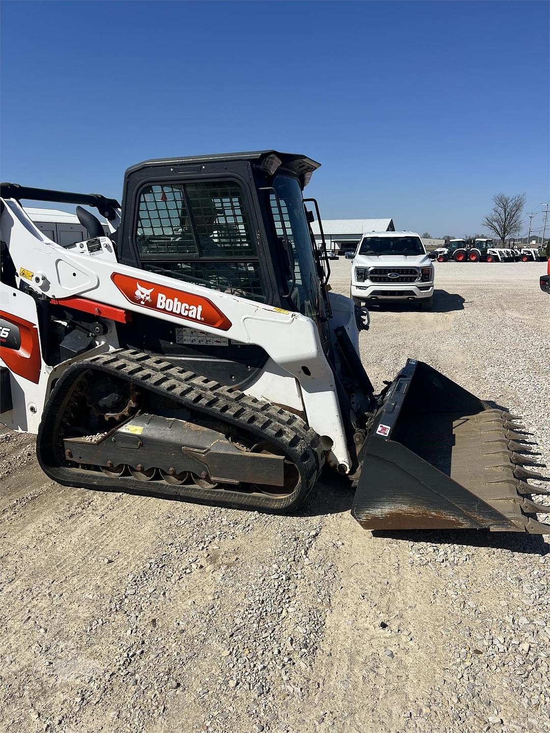 Image of Bobcat T66 Primary image