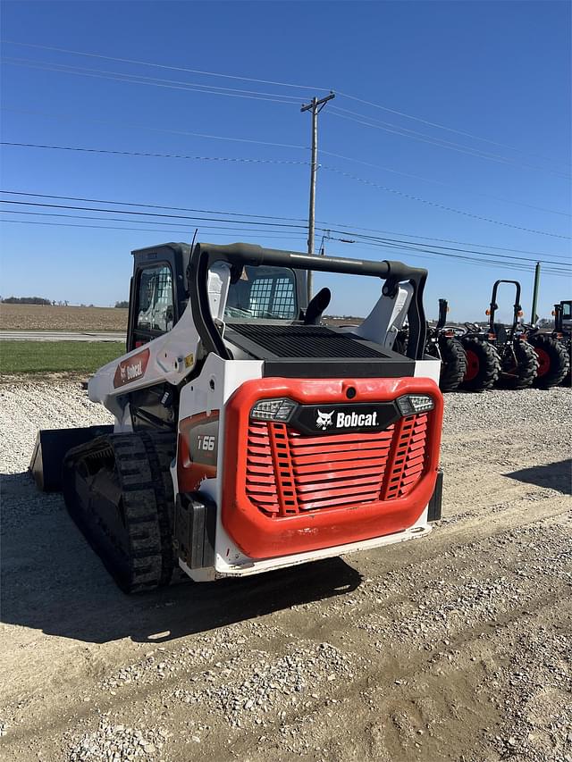 Image of Bobcat T66 equipment image 2