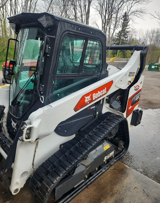 Image of Bobcat T66 equipment image 1
