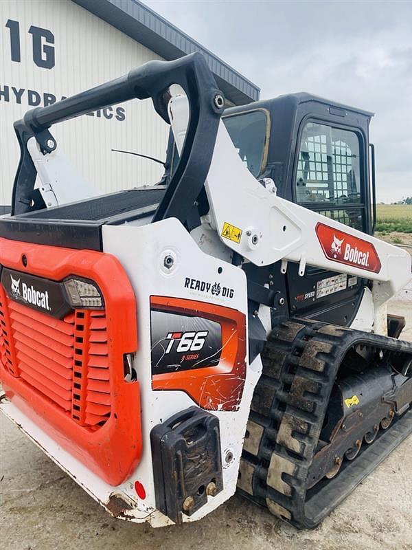 Image of Bobcat T66 equipment image 4
