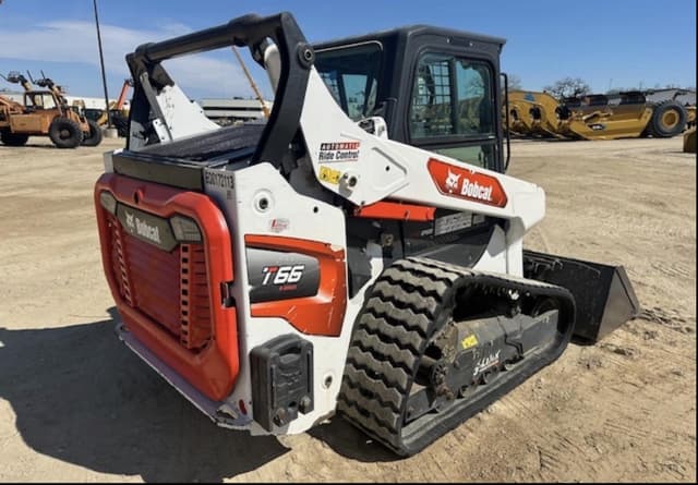 Image of Bobcat T66 equipment image 1