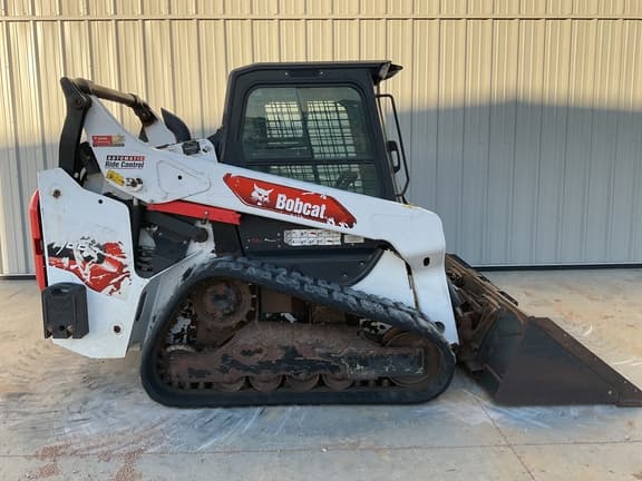 Image of Bobcat T66 equipment image 3