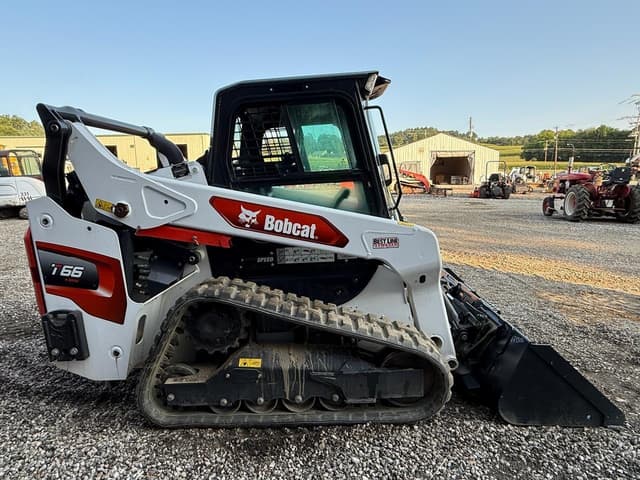 Image of Bobcat T66 equipment image 4
