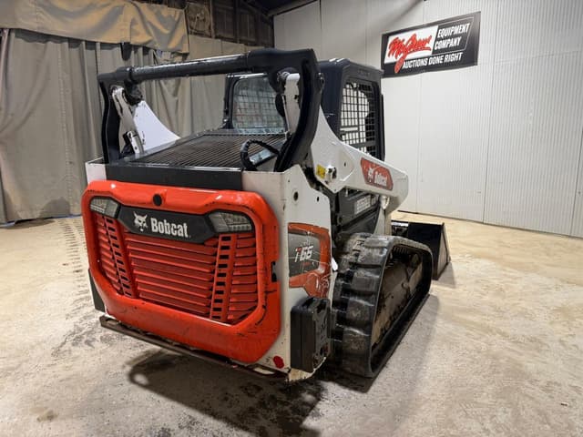 Image of Bobcat T66 equipment image 4