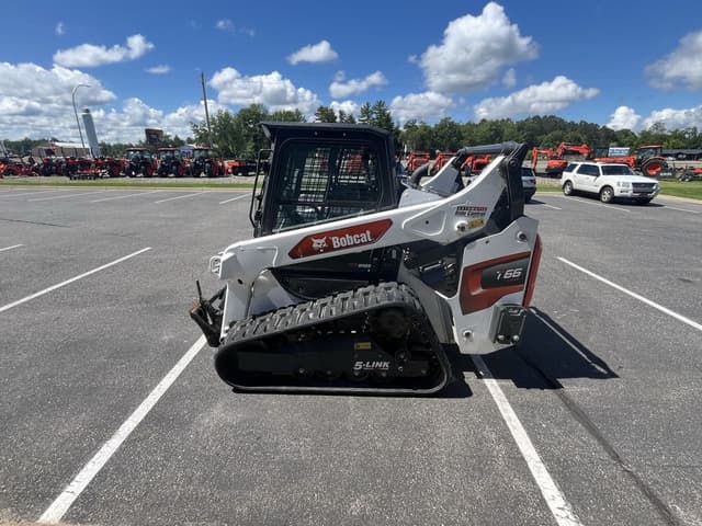 Image of Bobcat T66 equipment image 2