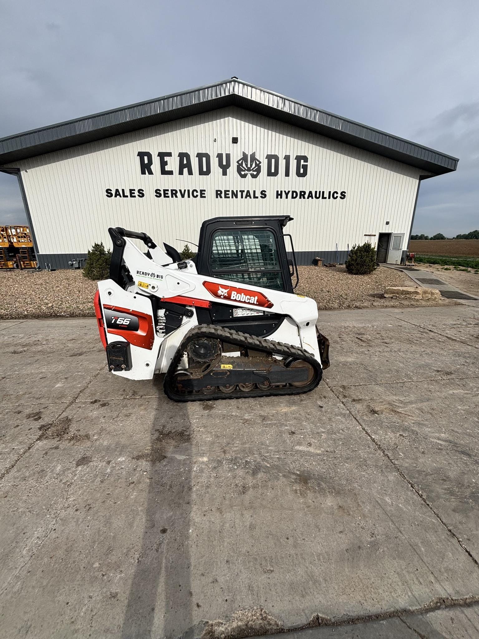 2021 Bobcat T66 Equipment Image0
