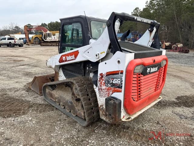 Image of Bobcat T66 equipment image 2