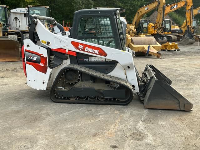 Image of Bobcat T66 equipment image 3