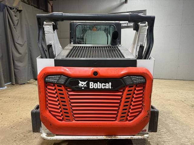 Image of Bobcat T66 equipment image 3