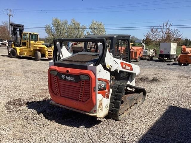 Image of Bobcat T66 equipment image 4