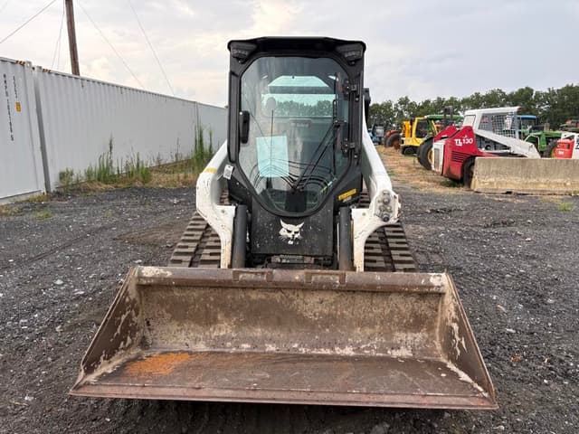 Image of Bobcat T66 equipment image 3