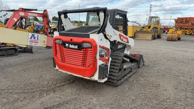 Image of Bobcat T66 equipment image 4