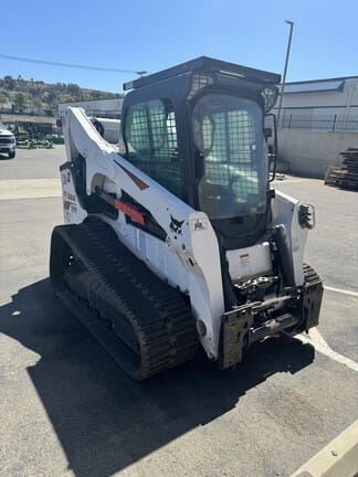 2021 Bobcat T740 Equipment Image0