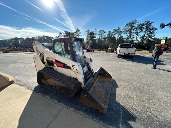 Image of Bobcat T740 equipment image 3