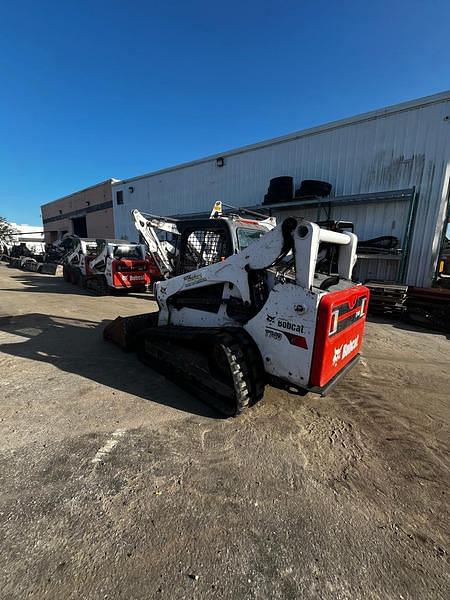 Image of Bobcat T740 equipment image 2