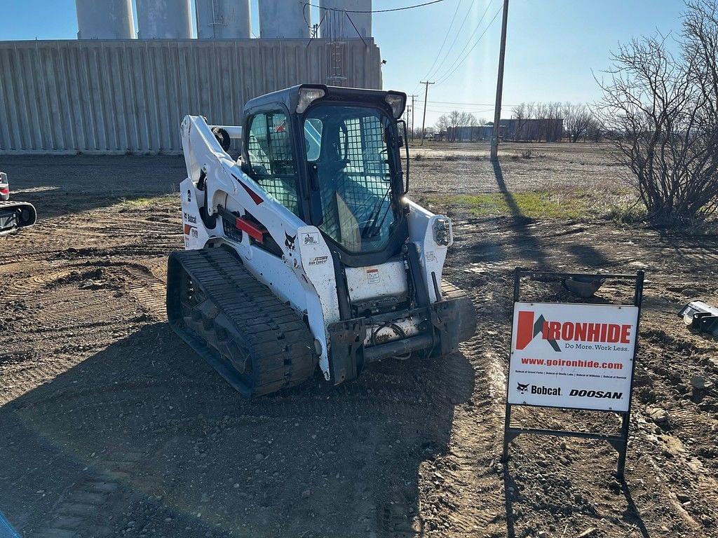 Image of Bobcat T740 Primary image