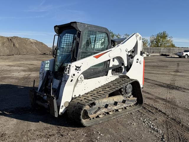 Image of Bobcat T740 equipment image 2
