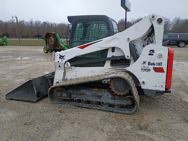 Image of Bobcat T740 equipment image 3