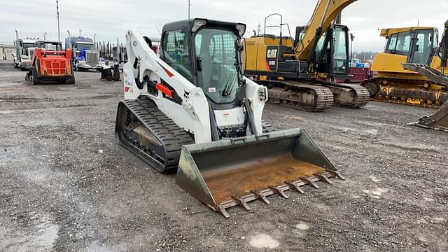 Image of Bobcat T740 equipment image 2