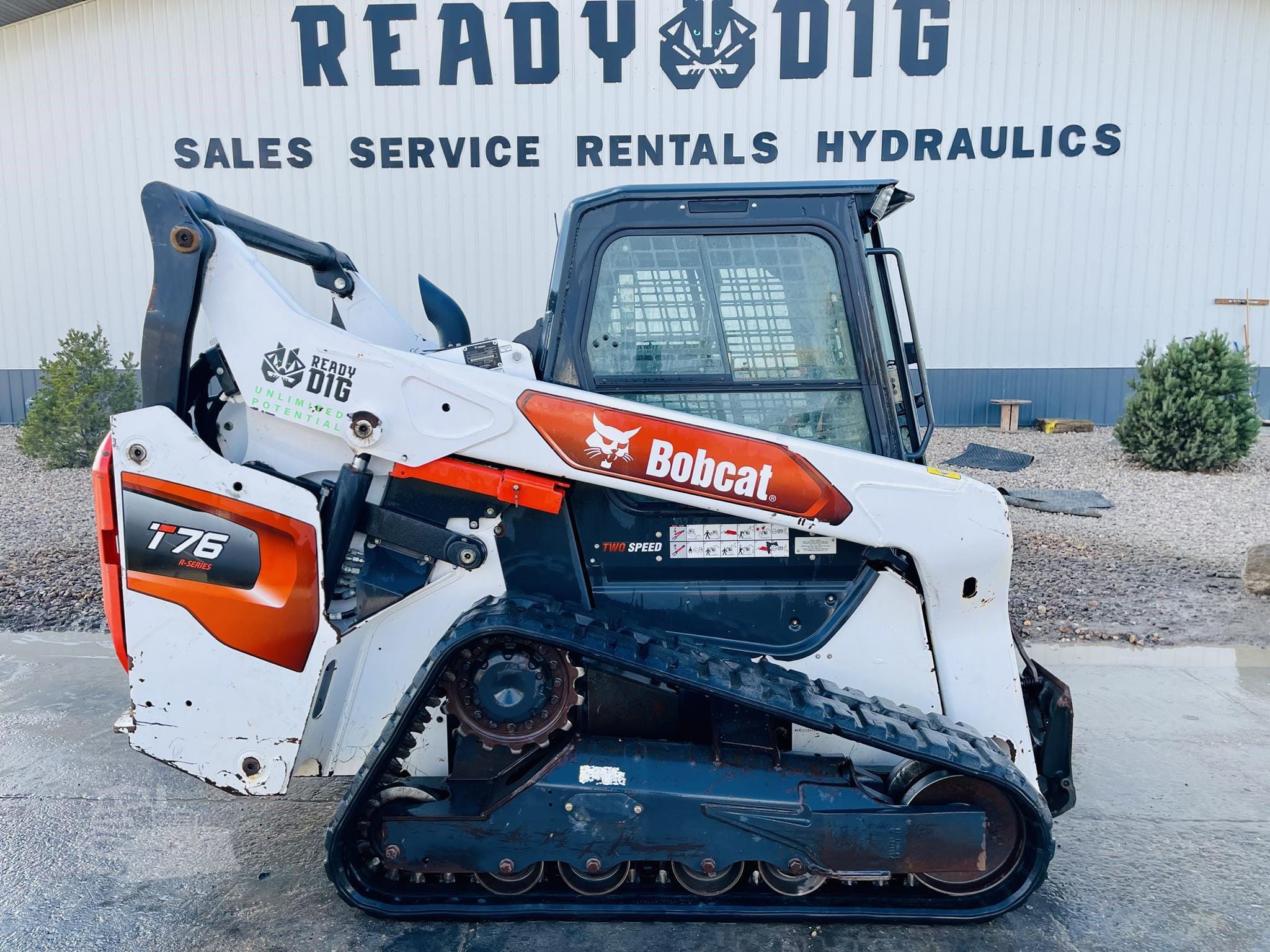 2021 Bobcat T76 Equipment Image0