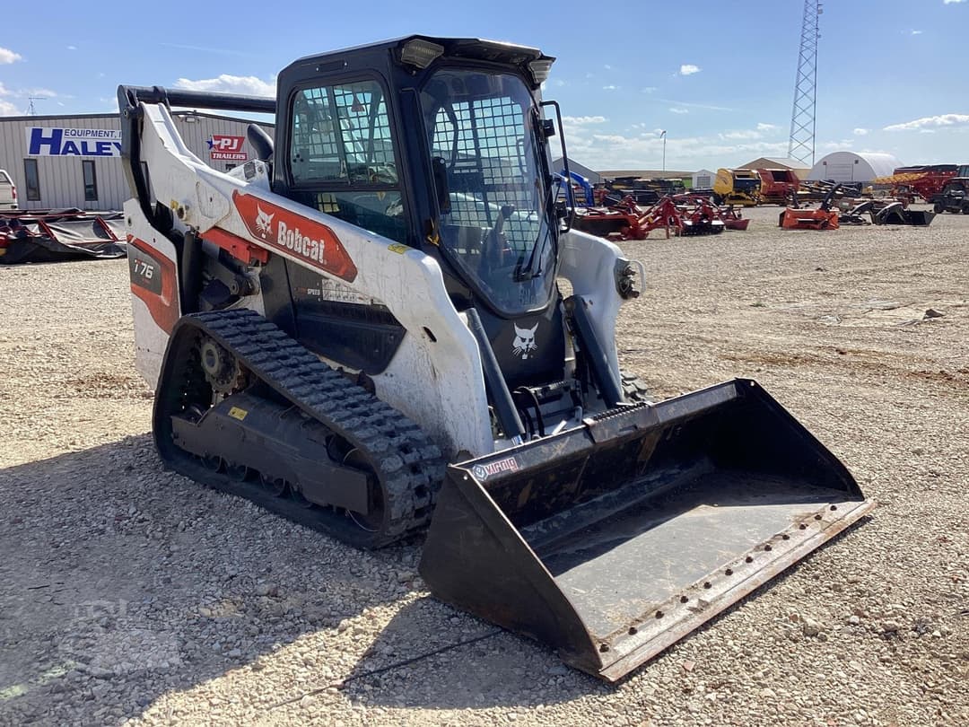 Image of Bobcat T76 Primary image