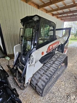 Main image Bobcat T76
