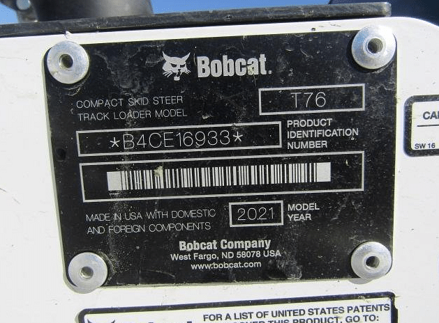 Image of Bobcat T76 equipment image 4