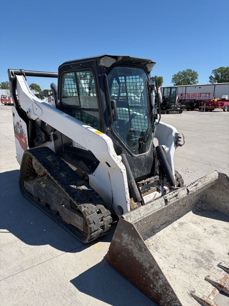 Image of Bobcat T76 Image 1