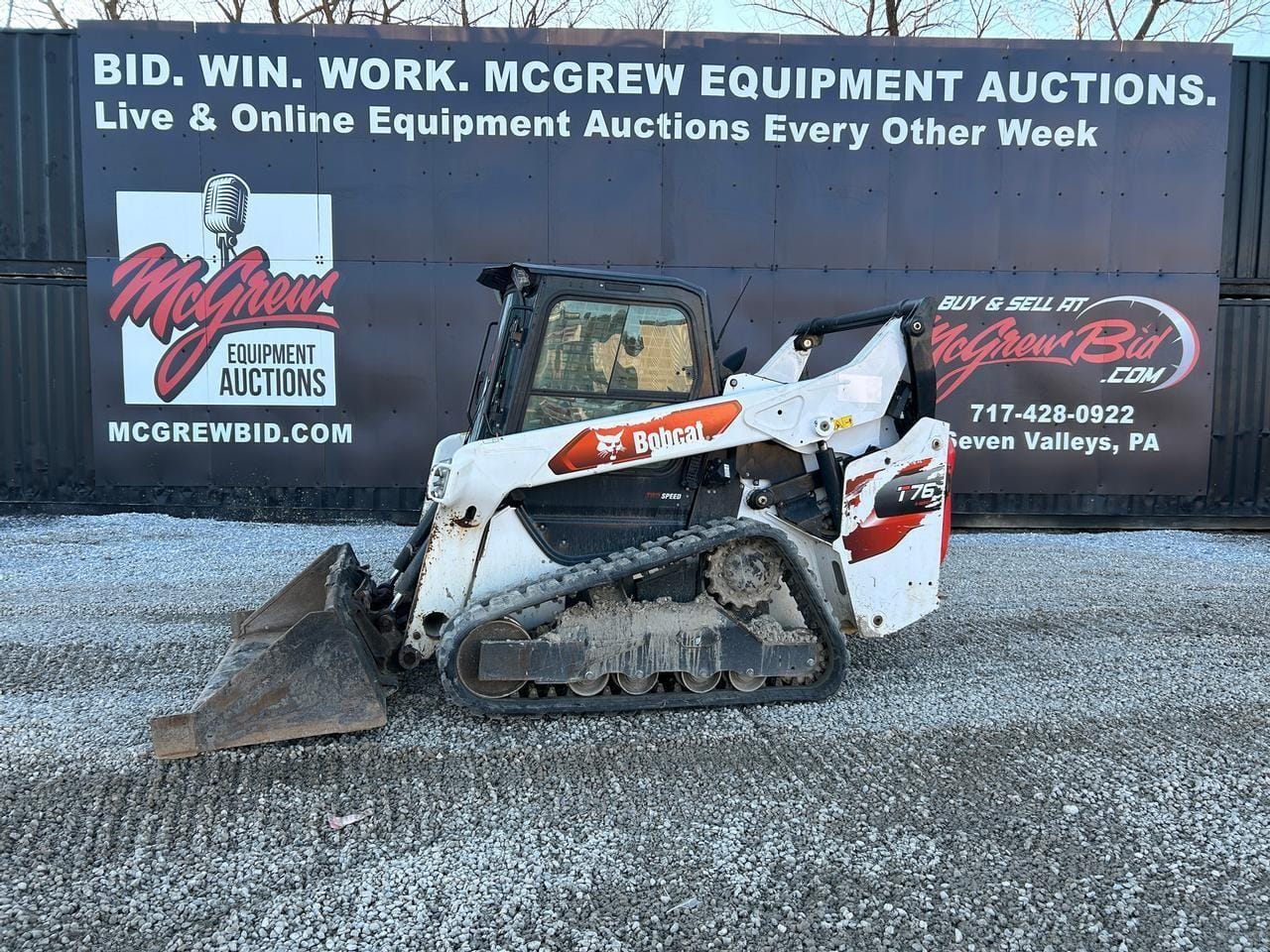 2021 Bobcat T76 Equipment Image0