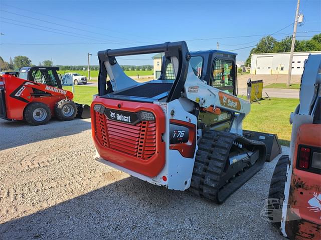 Image of Bobcat T76 equipment image 2