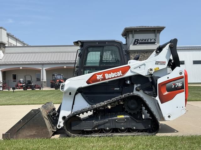 Image of Bobcat T76 equipment image 4