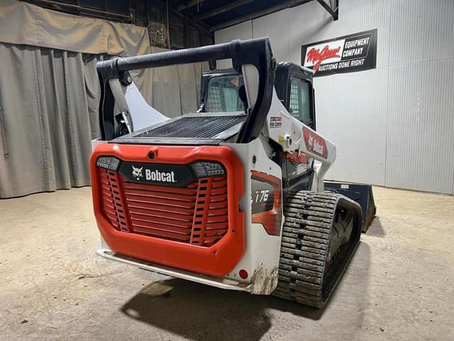 Image of Bobcat T76 equipment image 4