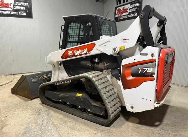 Image of Bobcat T76 equipment image 2
