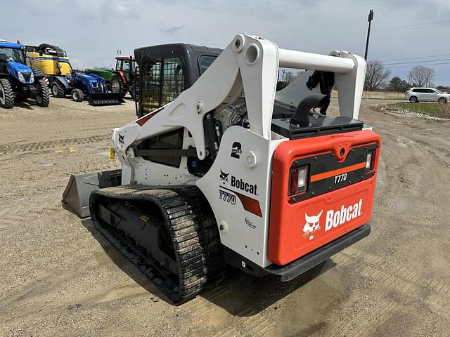 Image of Bobcat T770 equipment image 2