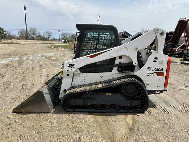 Image of Bobcat T770 equipment image 1