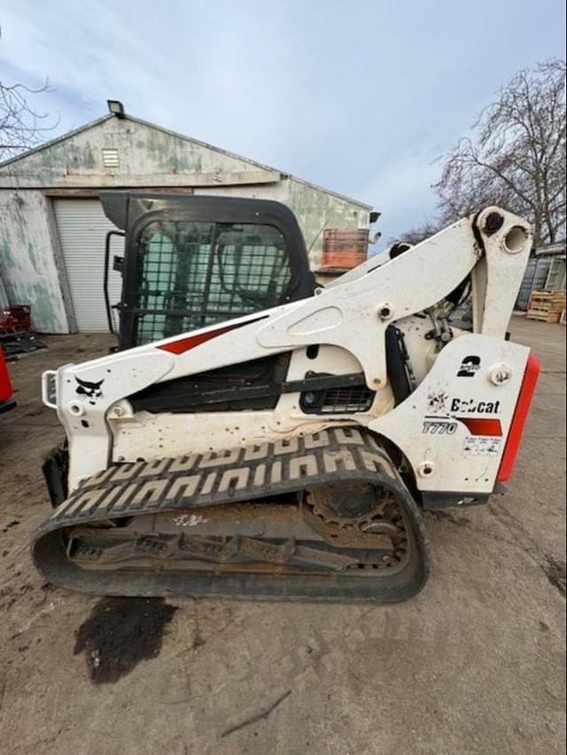 Image of Bobcat T770 equipment image 2